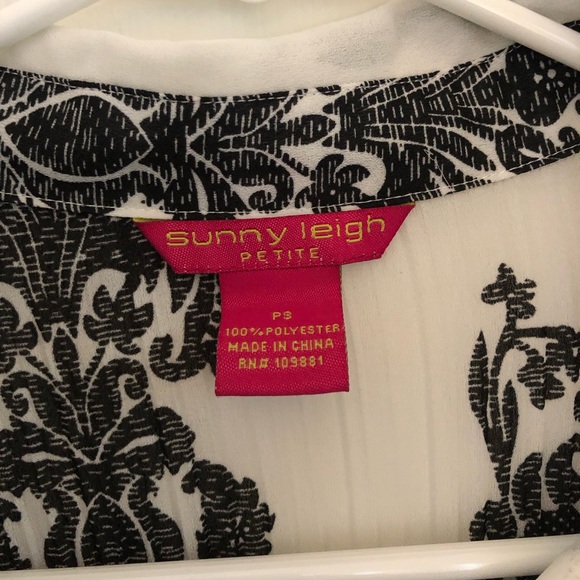 Patterned Button Up Shirt - Picture 3 of 6